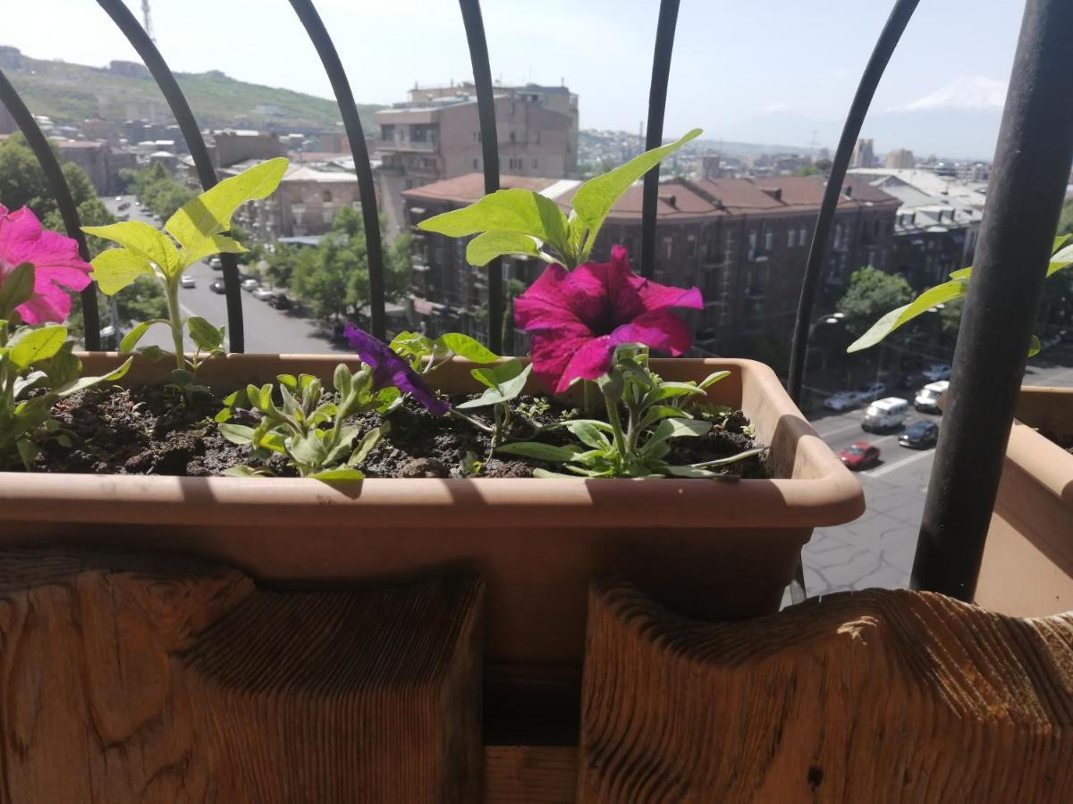 Yerevan-Sky With Terrace المظهر الخارجي الصورة