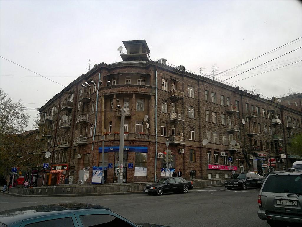 Yerevan-Sky With Terrace المظهر الخارجي الصورة